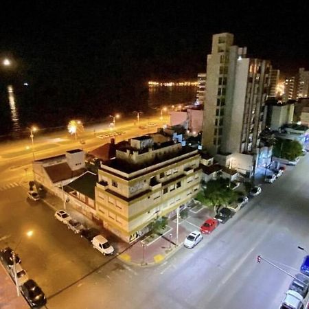 Pequena Casa De Troncos, Detras De Casa Principal No Trabajo Con Tarjeta De Credito Puerto Madryn Zewnętrze zdjęcie